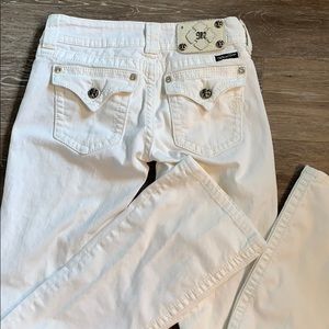 Miss Me white boot cut jeans!  Size 27